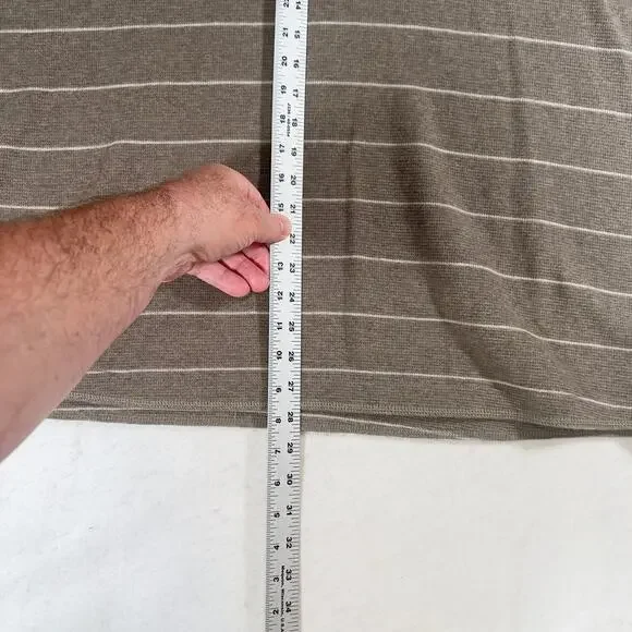 Eddie Bauer Crew Neck Sweater Men's 3XL Waffle Knit Pullover Brown Small Hole - Picture 7 of 15